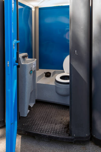Best Portable restroom trailer rental  in Los Fresnos, TX